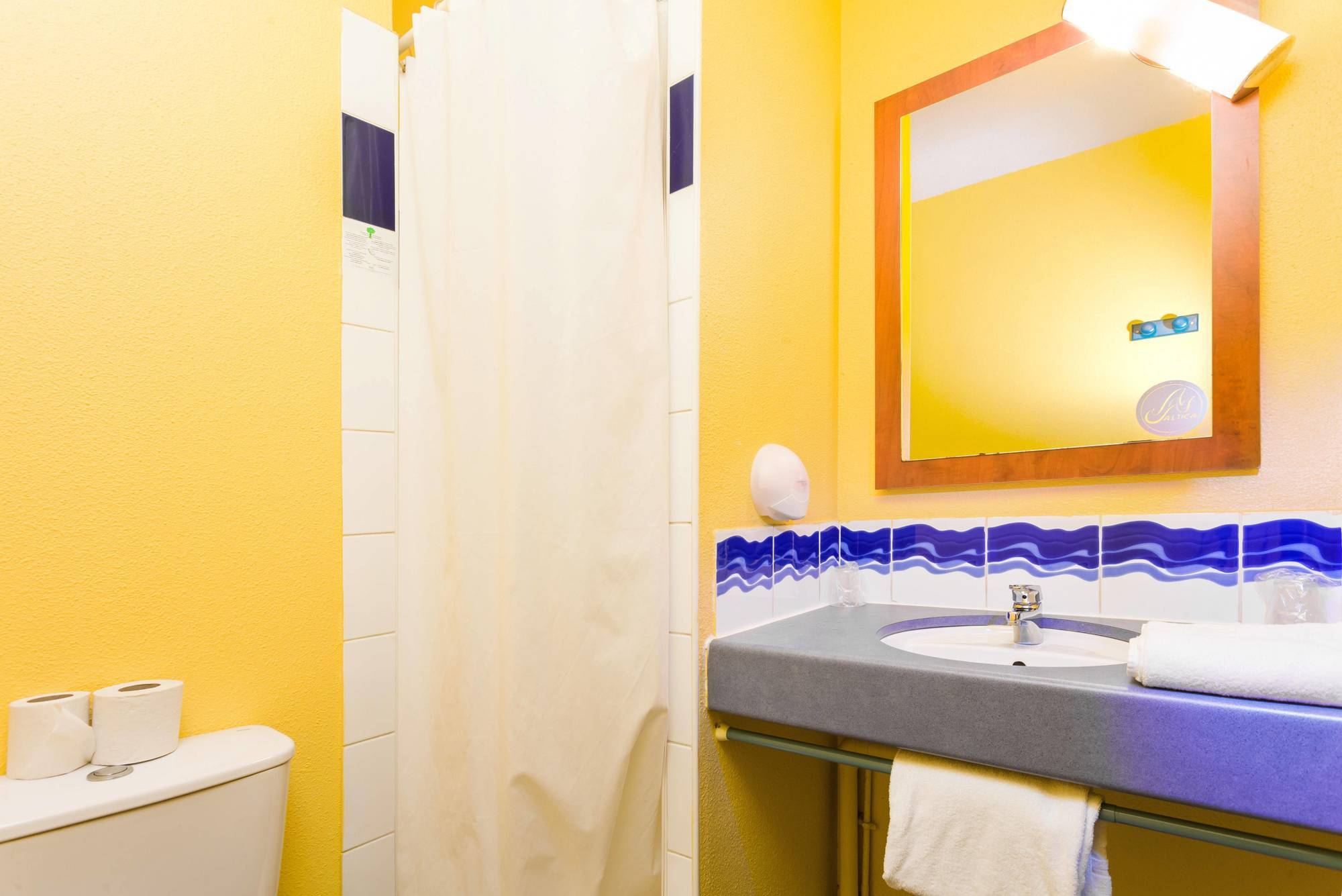 B&B Hotel Bordeaux Merignac Aeroport Экстерьер фото
